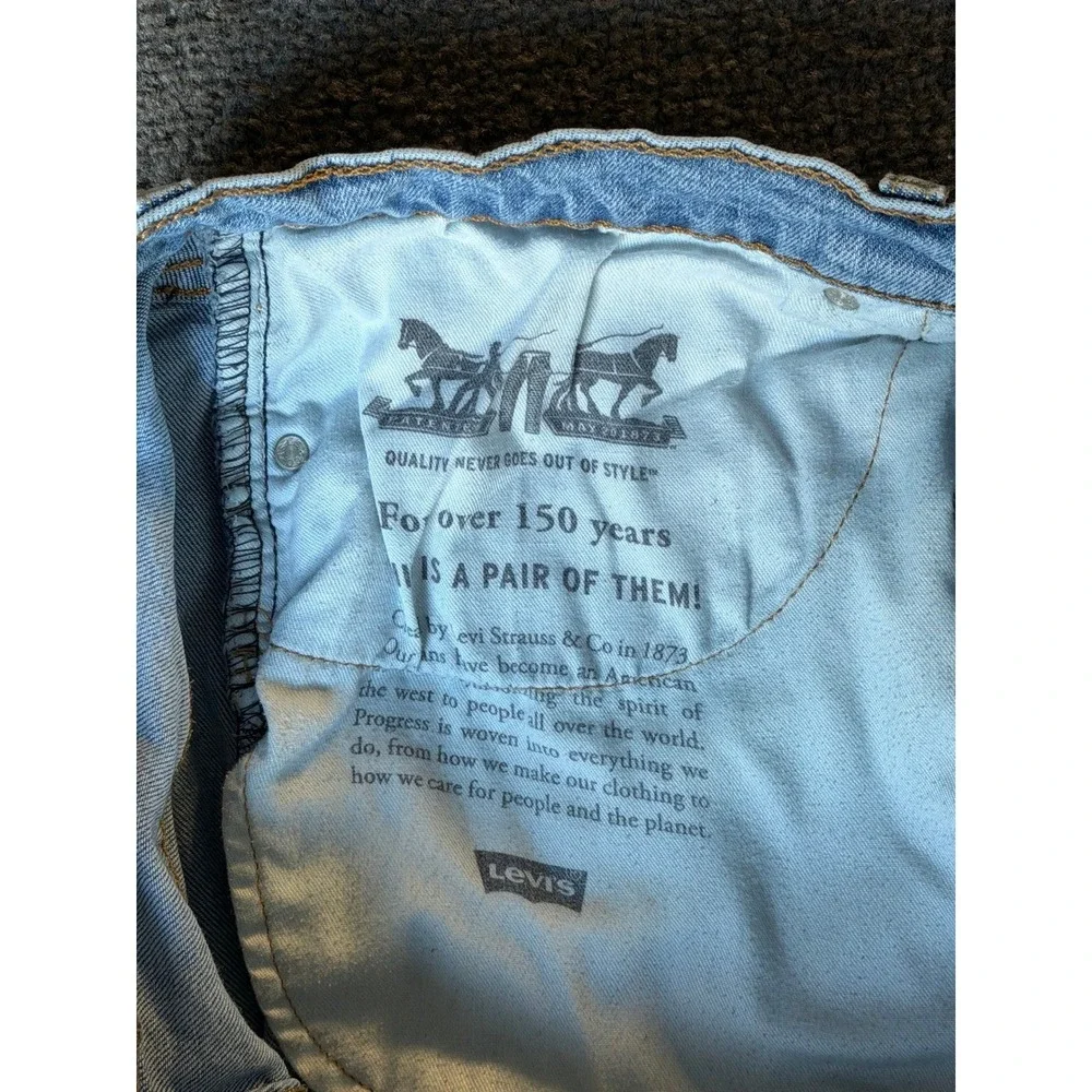 Levis 511 Distressed Light Wash Straight Leg Jeans Mens 36x30 Blue‎ WaterLess